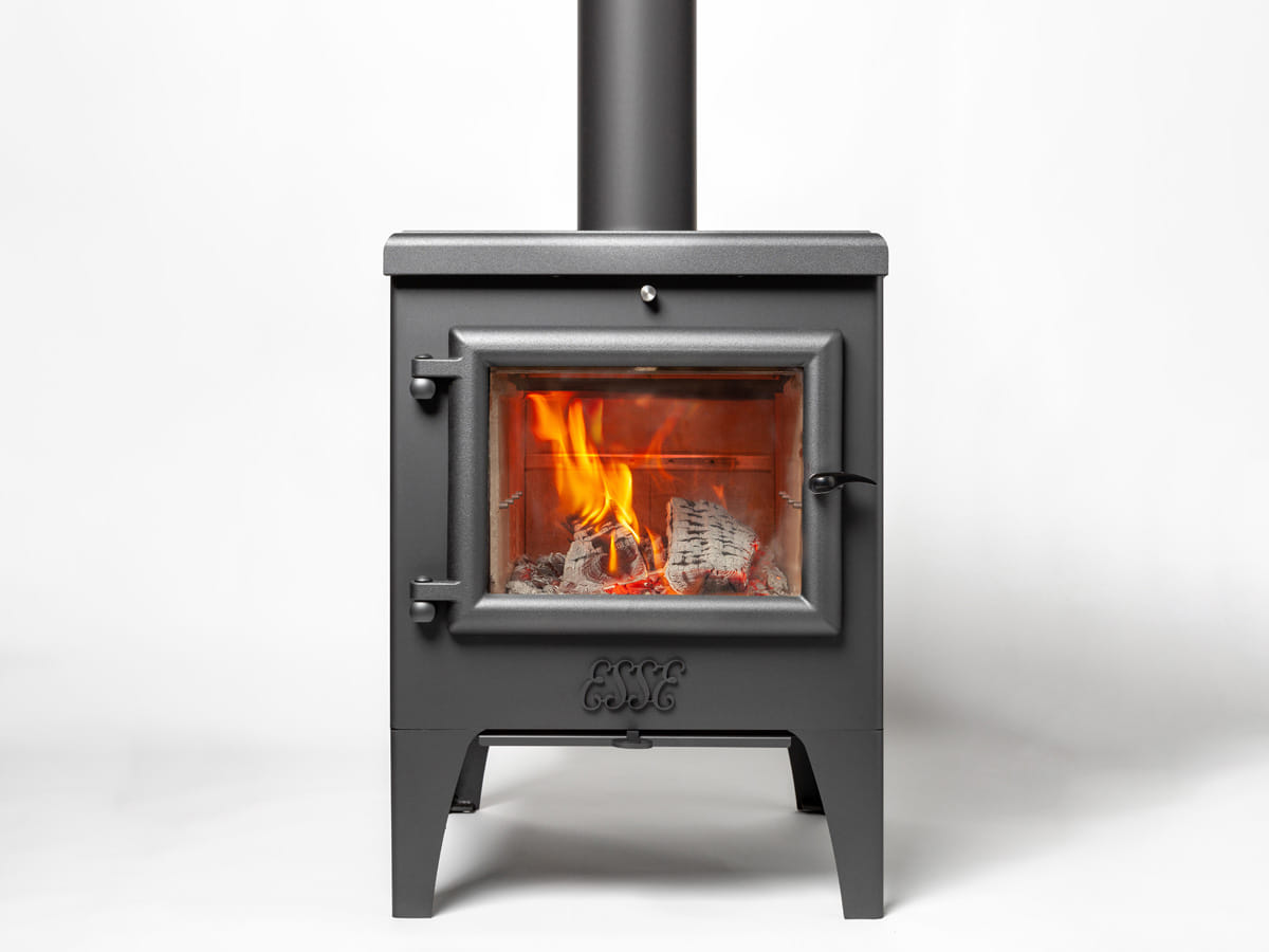 Esse Warmheart ‘S’ Clean Burning Wood Fired Stove With Cook Top